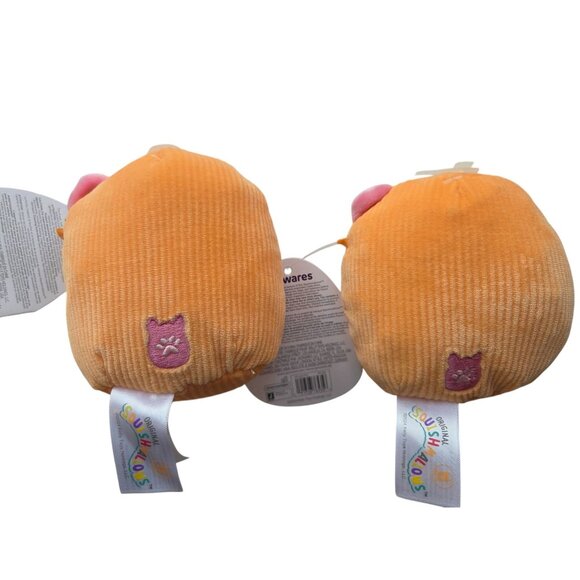 2-Pack Squishmallows Fresa Squeaky Dog Toys - Picture 2 of 4